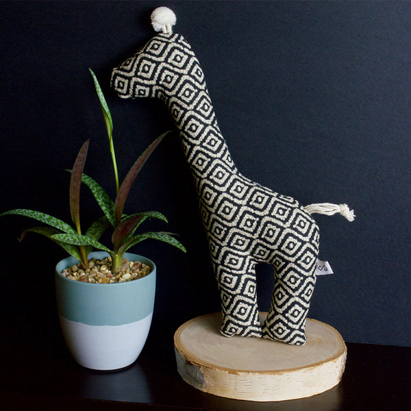 geometric print squeaky dog toy - serengeti giraffe | Sweet Beest